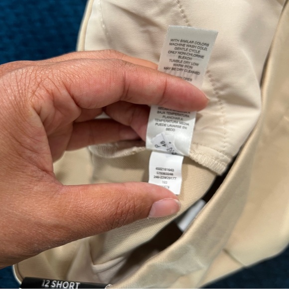 WHBM Seasonless Slim Boot Stretch‎ Trousers in Irish Cream NWT Size 12 Short - Picture 11 of 15